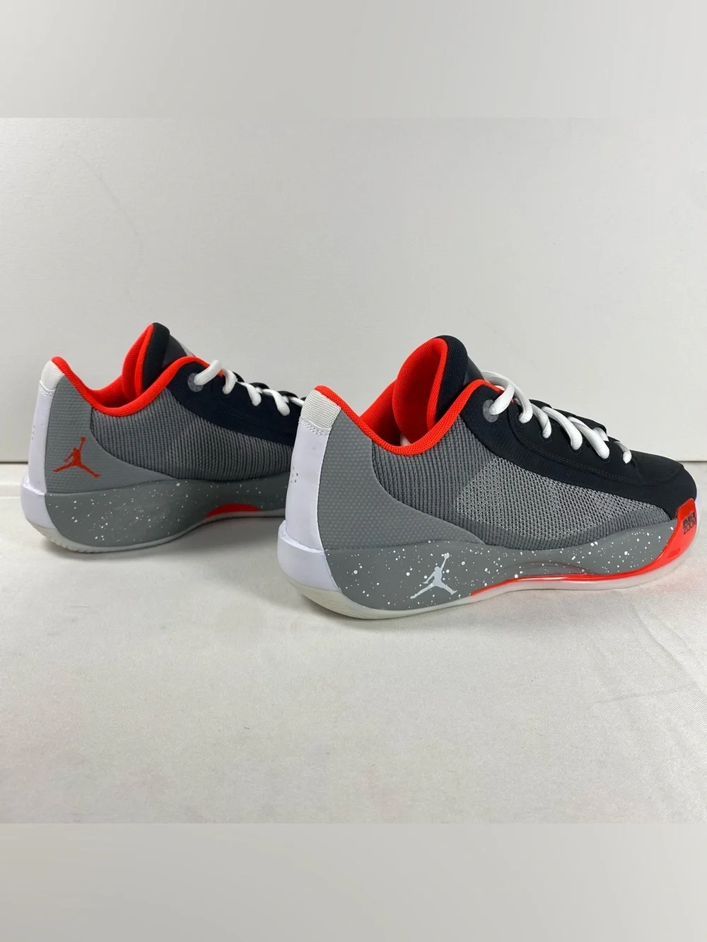 Jordan Luka .77 Mens 10 Off Noir Grey Crimson Basketball HF0806-005 NWOB